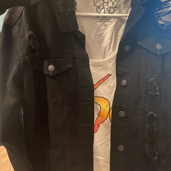 Almost famous black distressed jean jacket - Picture 2 of 4